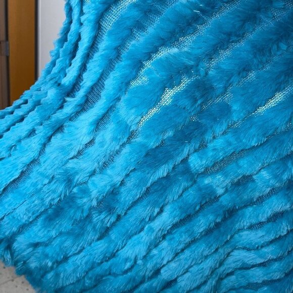 Black Rivet Womens Poncho One Size Blue Wool Rabbit Fur Knit Pullover - Picture 8 of 11